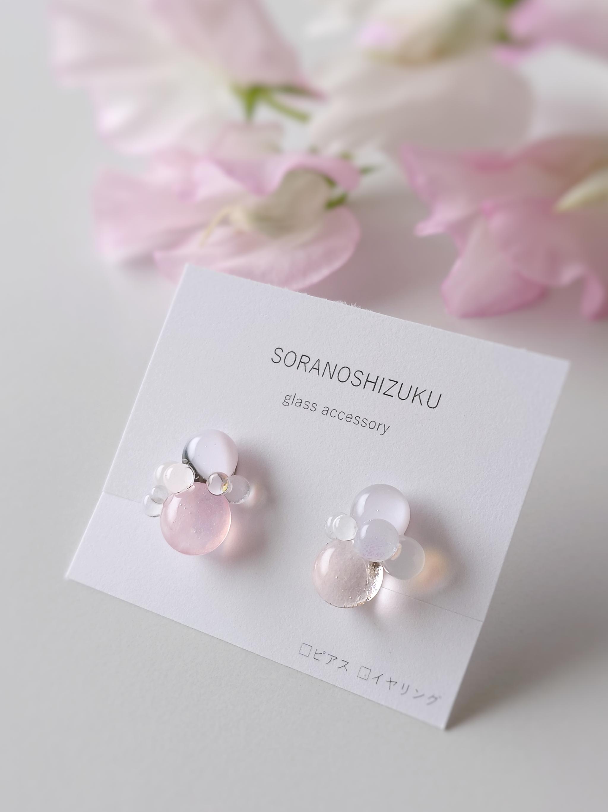 一期一会 ガラスのしずくイヤリング 桜色 | 1枚目