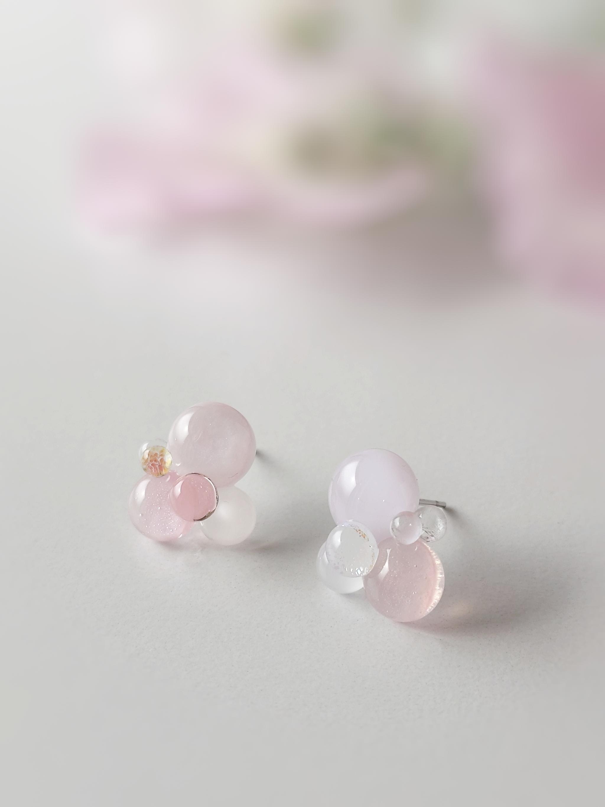 一期一会 ガラスのしずくピアス 桜色 | 4枚目