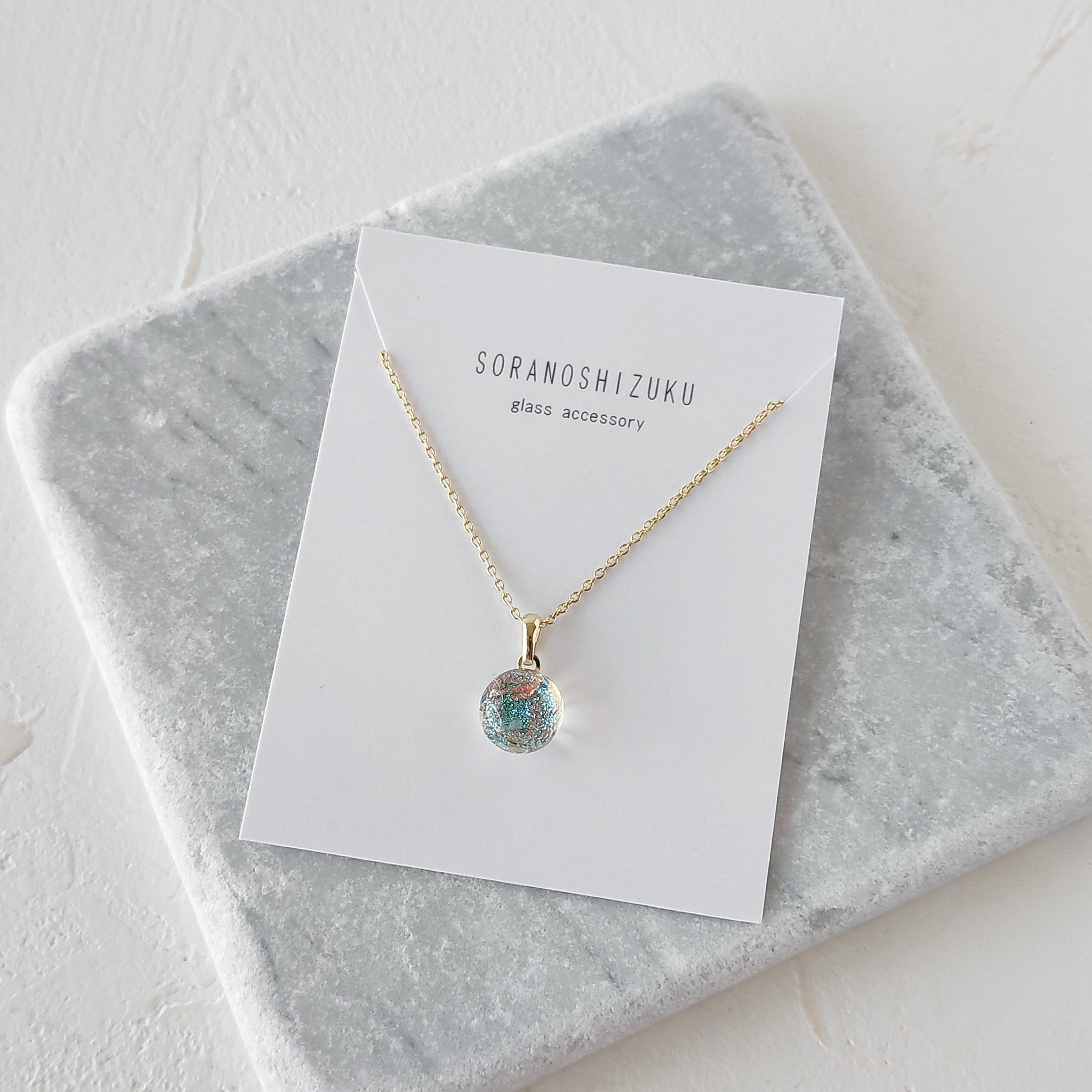 天気雨の雨粒ガラスのネックレス (chain color gold) | 2枚目